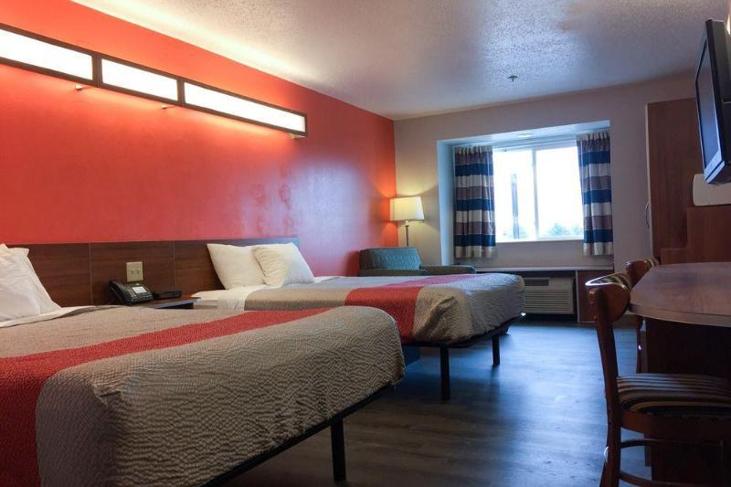 Quality Inn & Suites Watertown Fort Drum Calcium Eksteriør billede