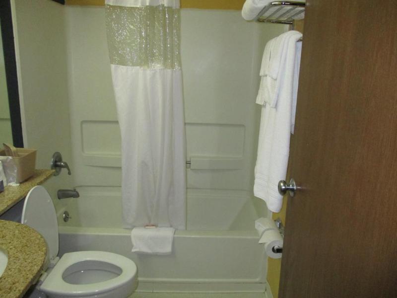Quality Inn & Suites Watertown Fort Drum Calcium Eksteriør billede